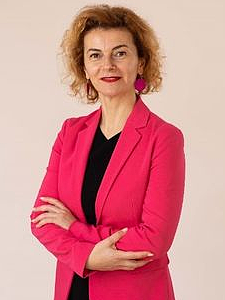 COTRUŢ Mădălina